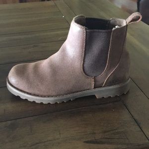 Boy Ugg boots